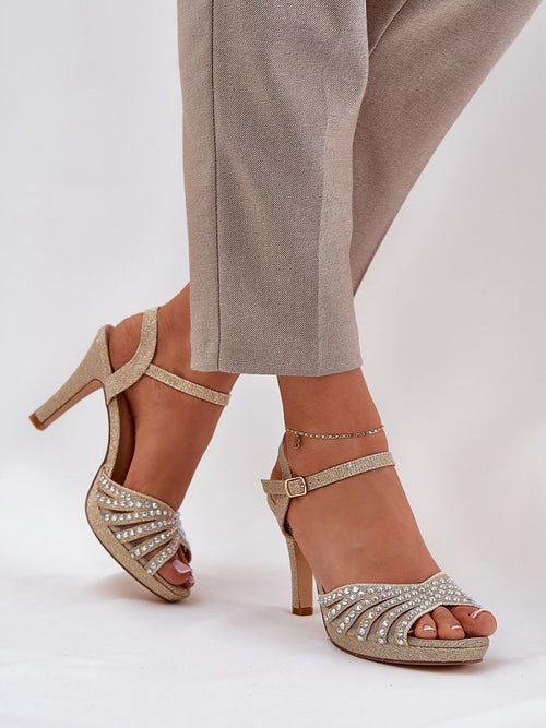 Sandálias de Salto com apliques - Step in Style