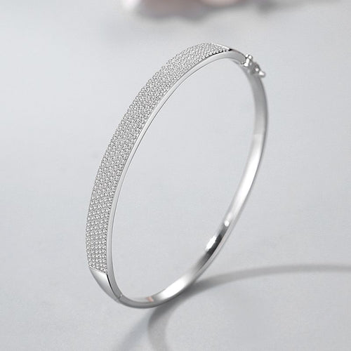 Pulseira de Prata Esterlina com Acentos de Estrela de Diamante