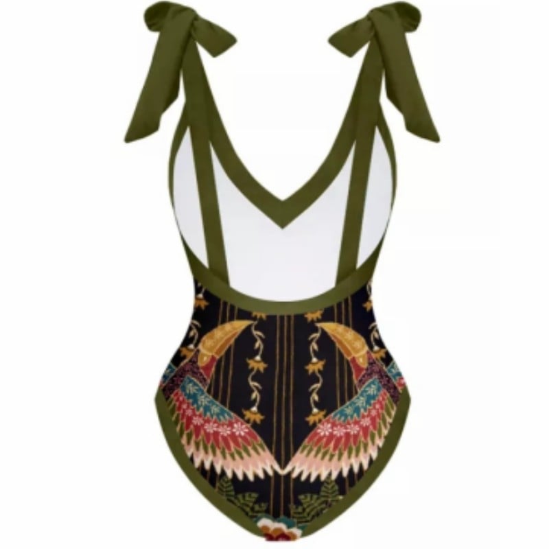 Conjunto Fato de Banho e Saia Estilo Vintage